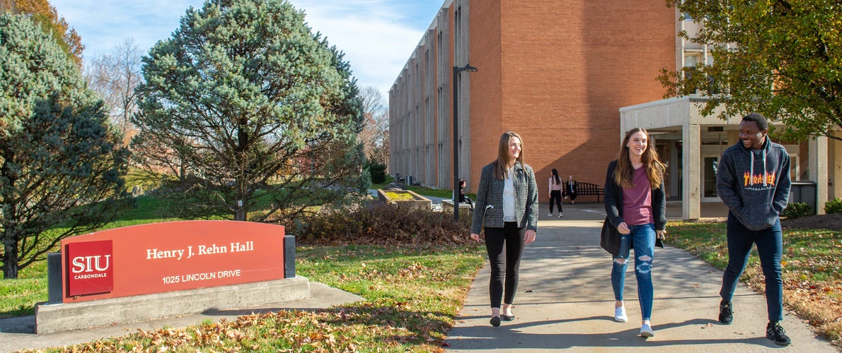 Students walking in front of Rehn hall